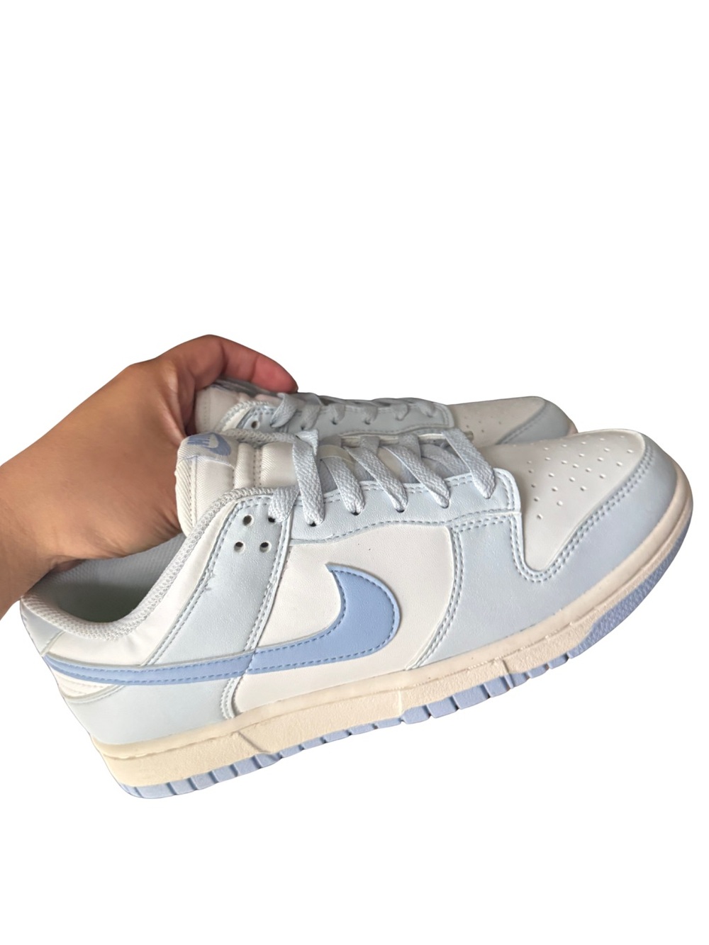 Nike Low-Top Sneakers in White and Light Blue